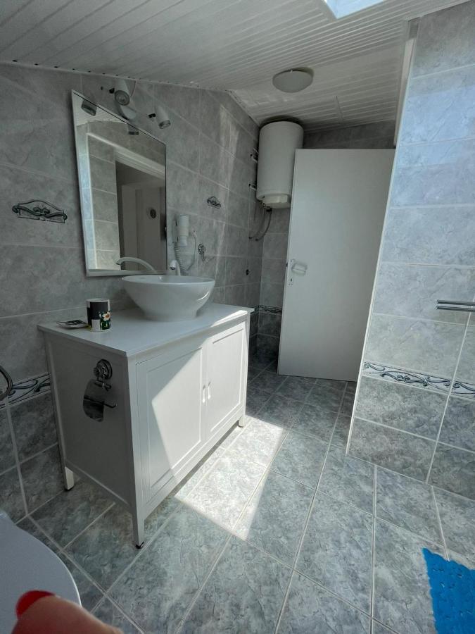 ויר Apartmani Ira מראה חיצוני תמונה